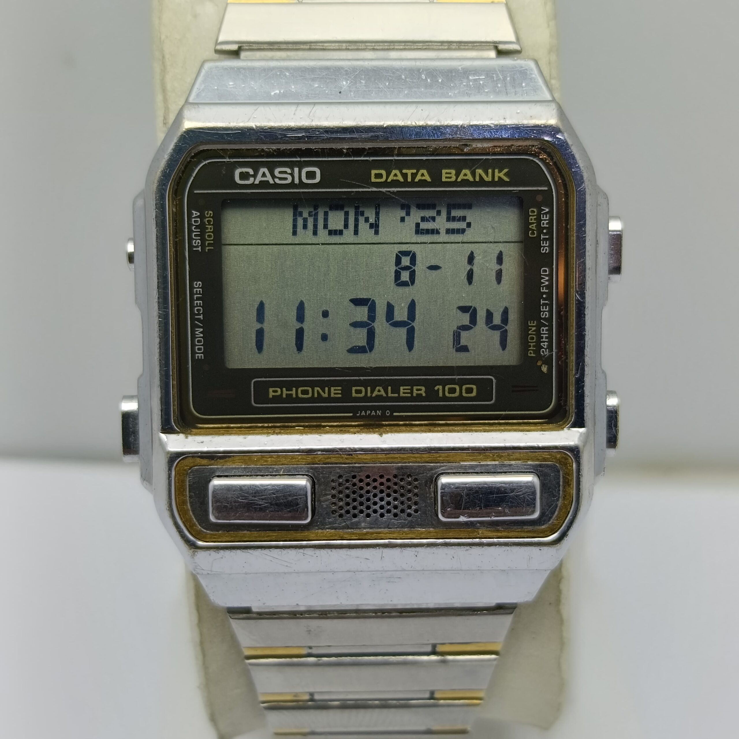 Casio Data Bank Phone Dialer 100 Quartz 698 DBA-900 Alarm Chrono