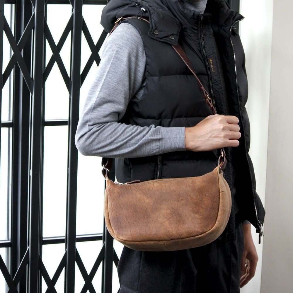 kudu] KD MOON SHOULDER BAG (M) | Ryu(リュウ)公式ECサイト／Wath'z