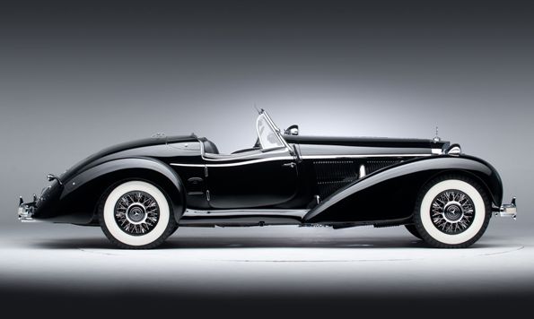 富裕層の一家に一台はお約束 世界で最も美しいクラシックカー