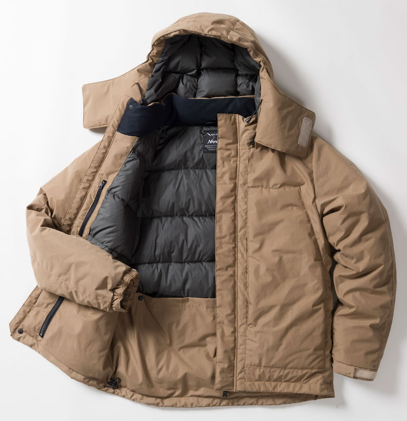 テンマクデザインからアパレルが!? ナンガ別注の難燃ダウンジャケット