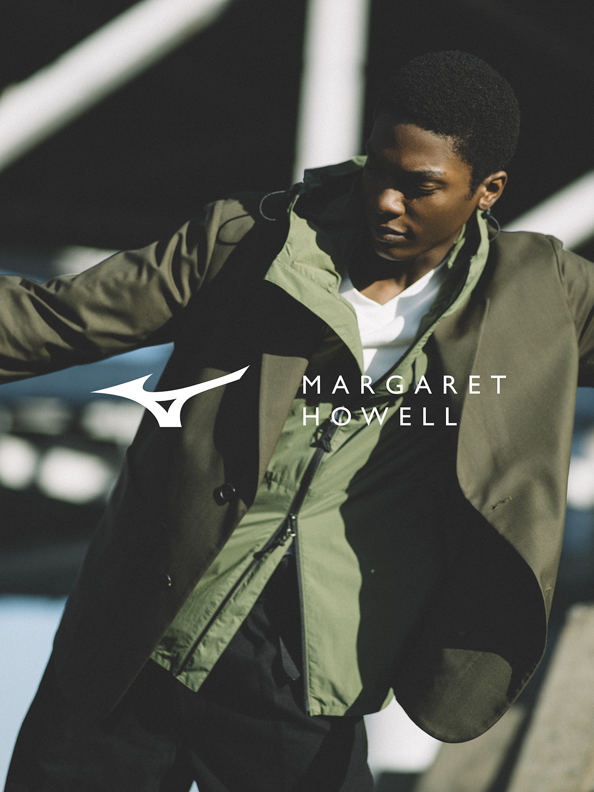 ミズノが持つ革新的な技術と、マーガレット・ハウエルのモダンな感性が