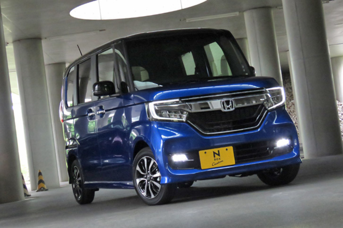 ホンダN-BOXカスタム 内装・外装など28枚 【画像・写真】 - webCG