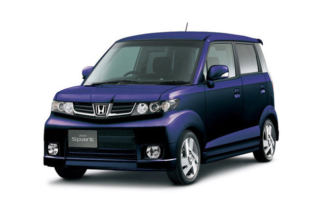 ホンダ・ゼスト／ゼストスパーク」、4WDモデルがお求めやすく