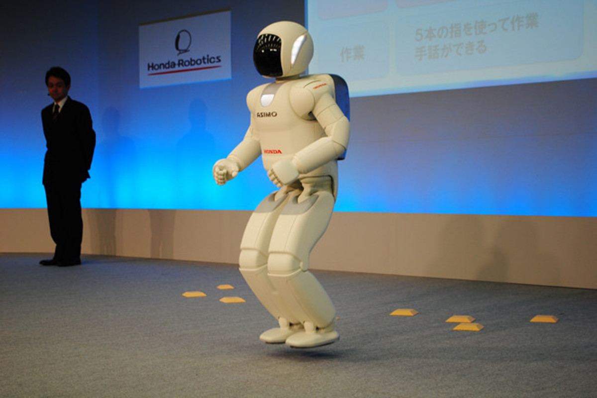 ホンダ、新型「ASIMO」などを発表 【ニュース】 - webCG