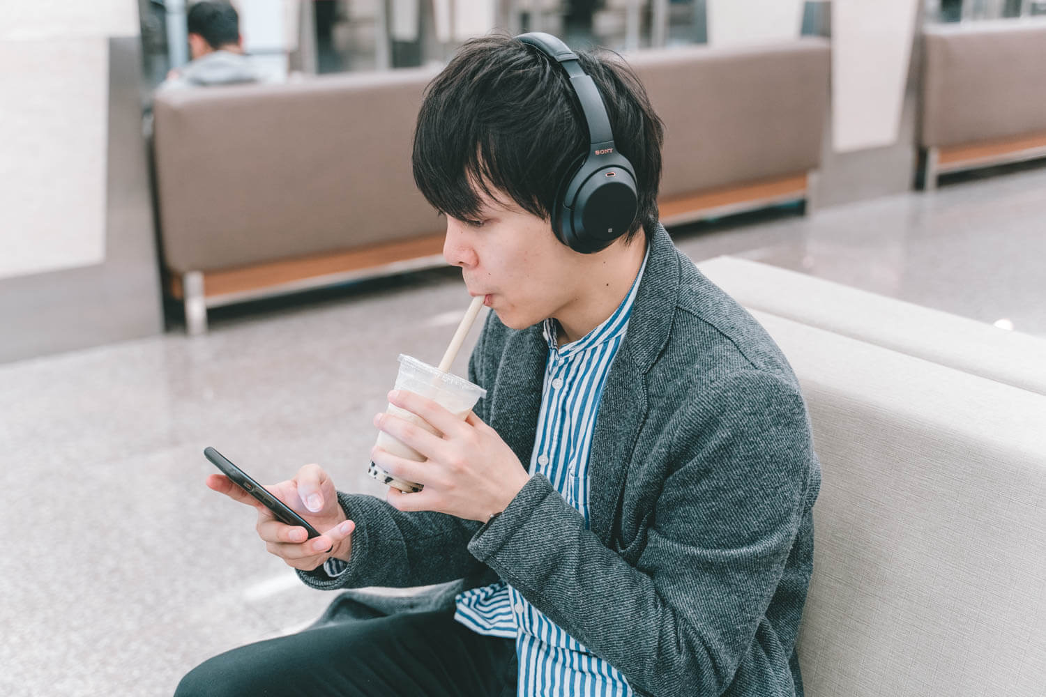 SONY「WH-1000XM3」レビュー！ 装着感も音質も最高のノイズキャンセ