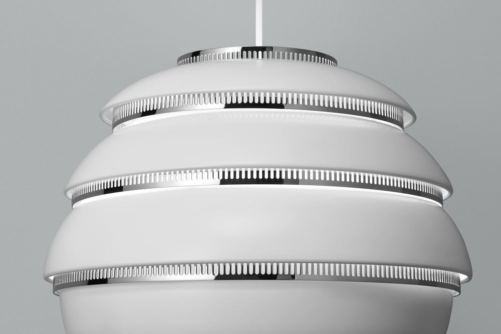 ペンダント A331 ビーハイブ ホワイト／クロームメッキリング – Artek