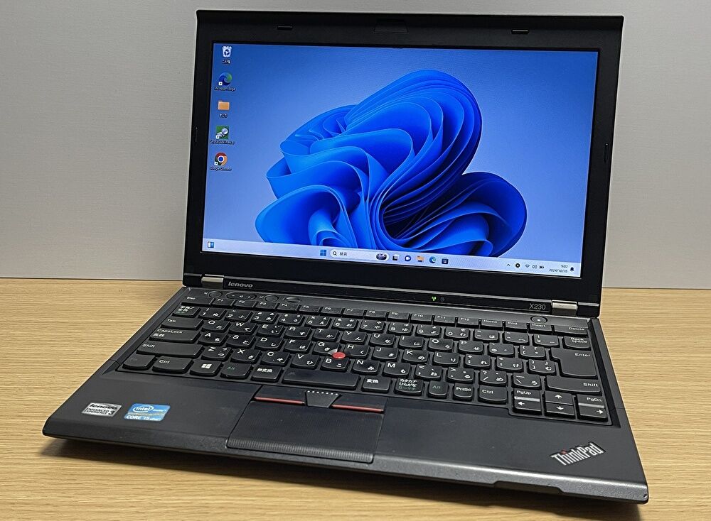 ThinkPad X230 実機レビュー、キーボードはX220並みに快適、中古購入も