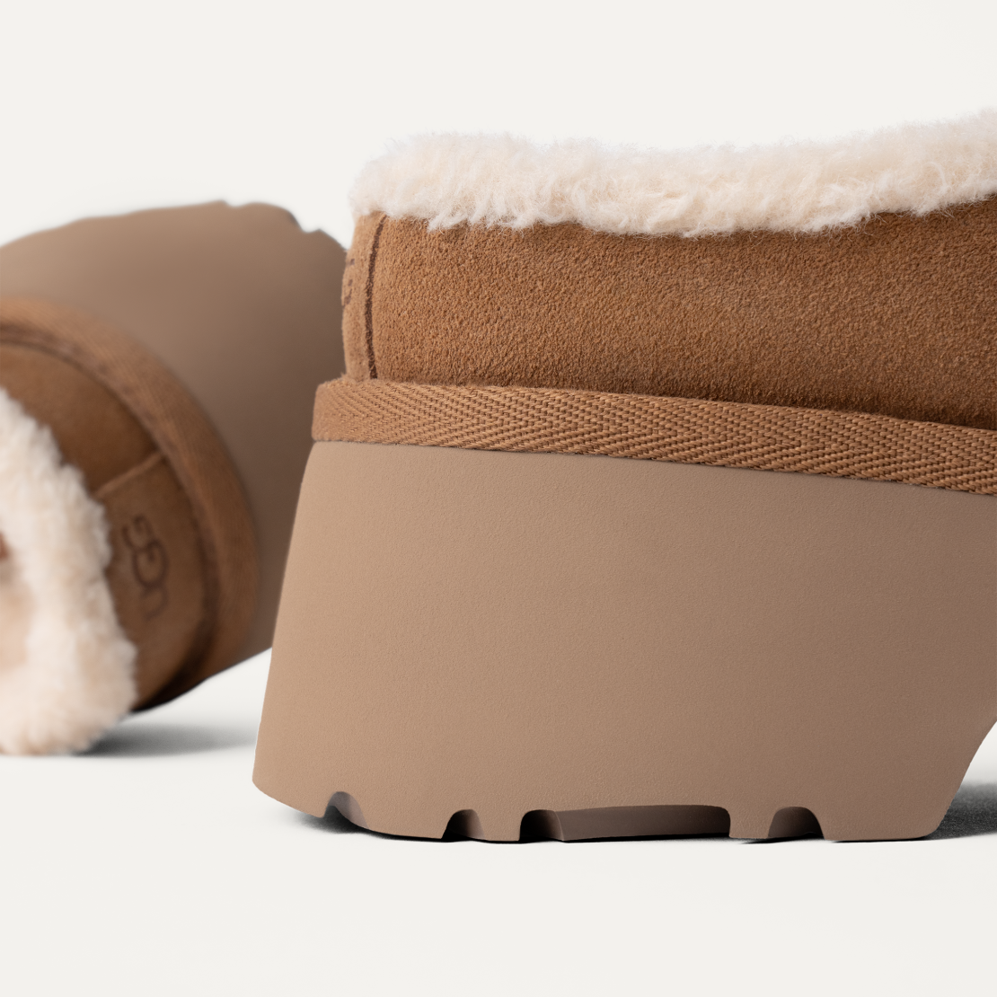UGG NEW HEIGHTS COZY CLOG – Wiseman's Western