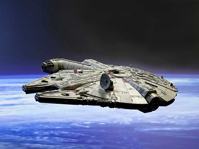 ビークルモデル ミレニアムファルコン | ウォルクラフト