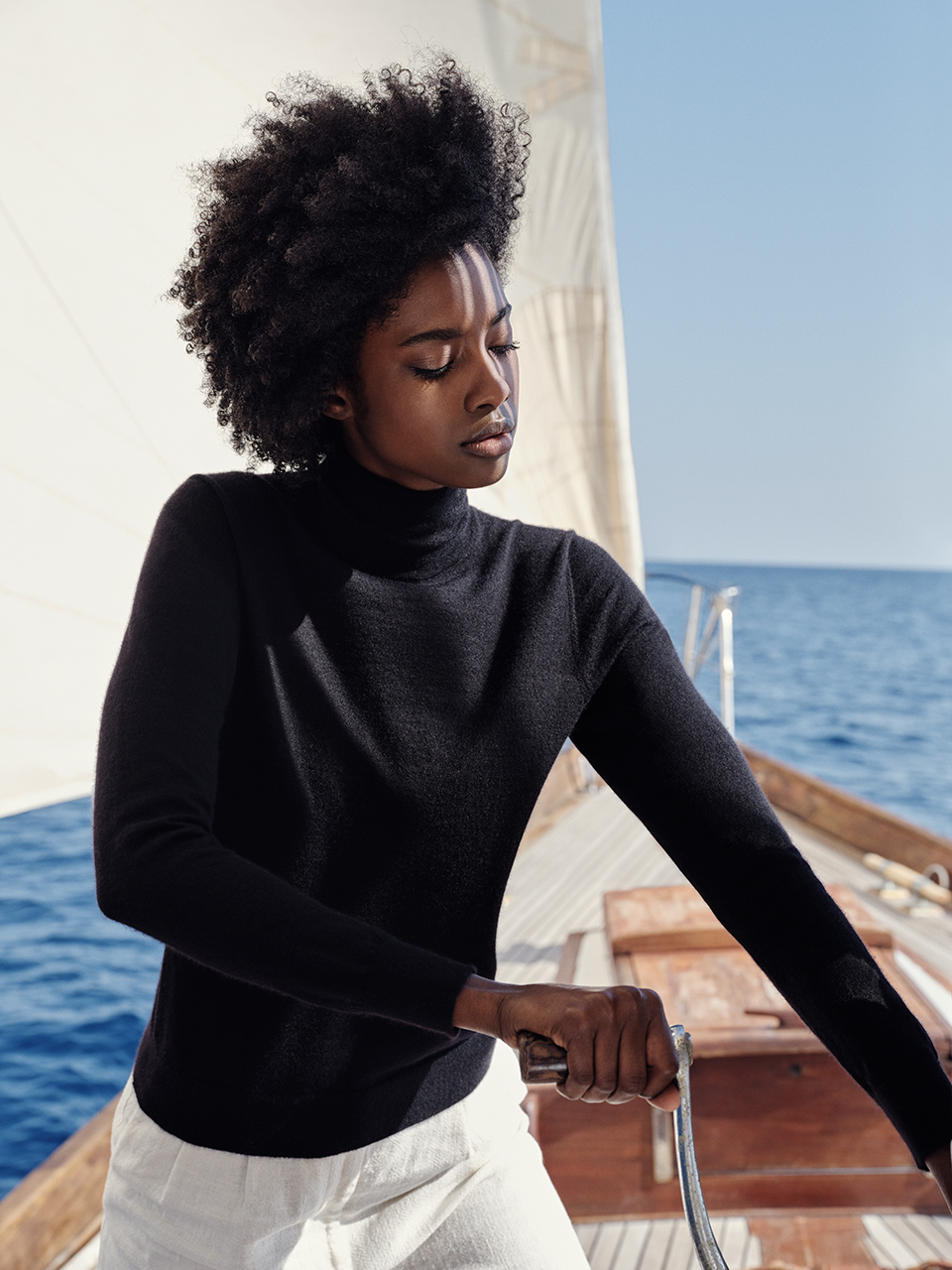 N.Peal Introduces 007 Women's Cashmere Collection