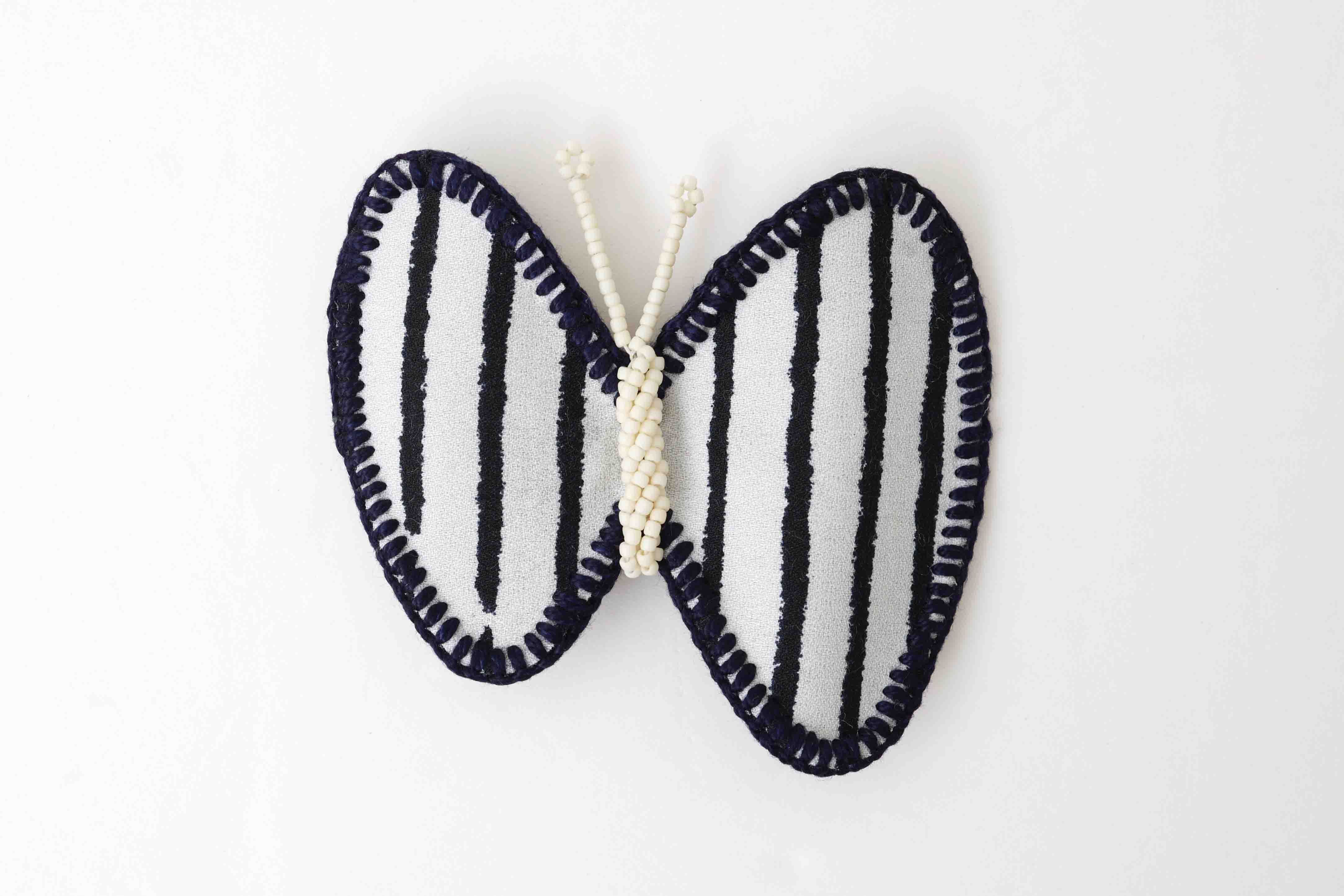 mina perhonen ミナぺルホネン misty flower コサージュ