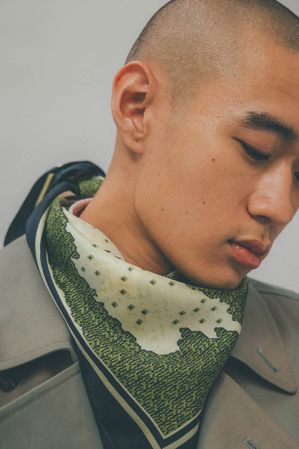 4 おとなに似合うシルクの『MOTHER』。 ポップでエレガントな シルク