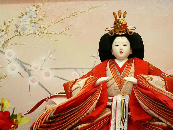 五人囃子が一緒です♪ご～にんばやしのふえたいこ～♪これでうちの