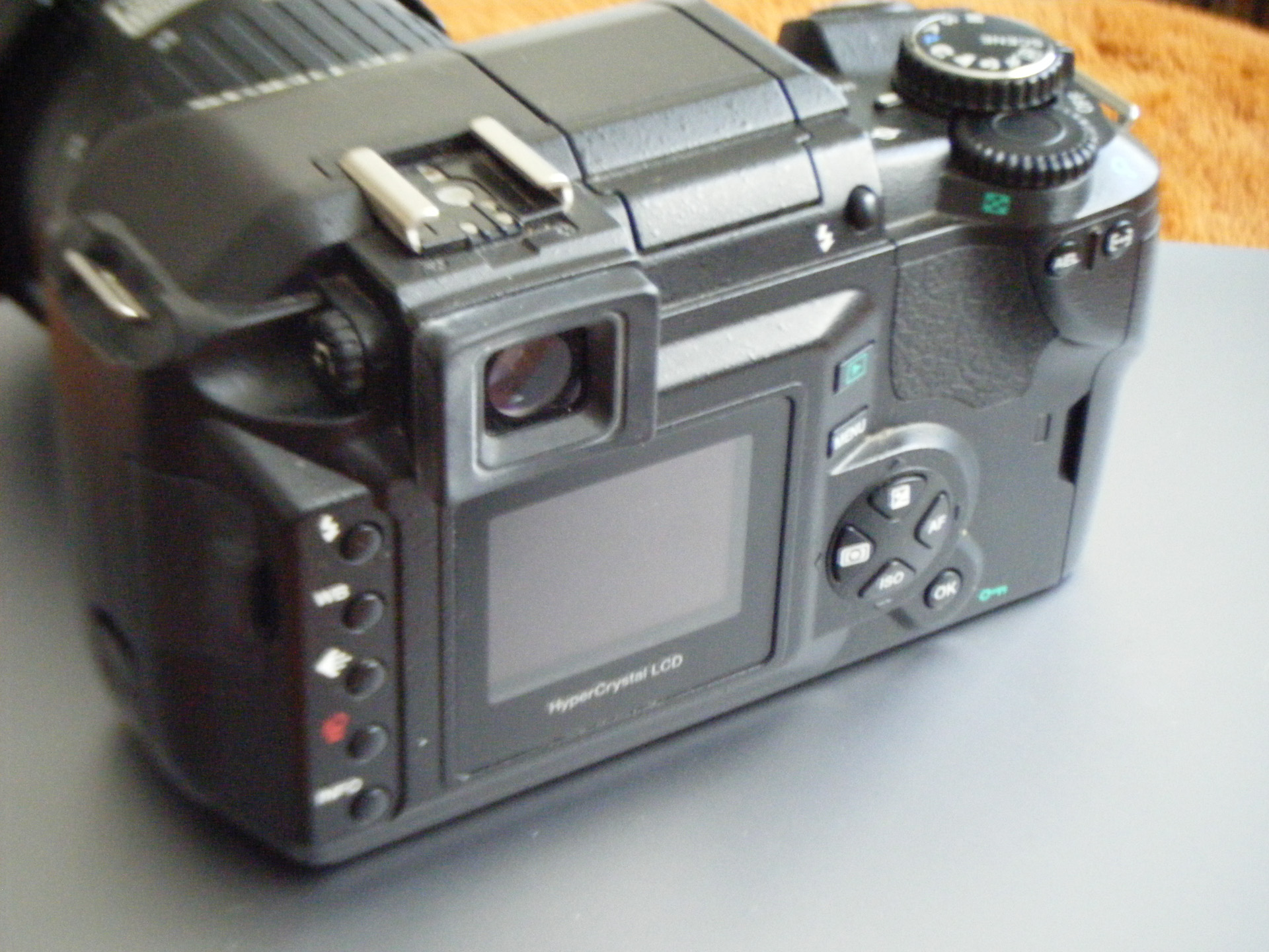 Olympus E-300 and Fuji FinePix Z10fd - Jankuary Roadtrip - Battle