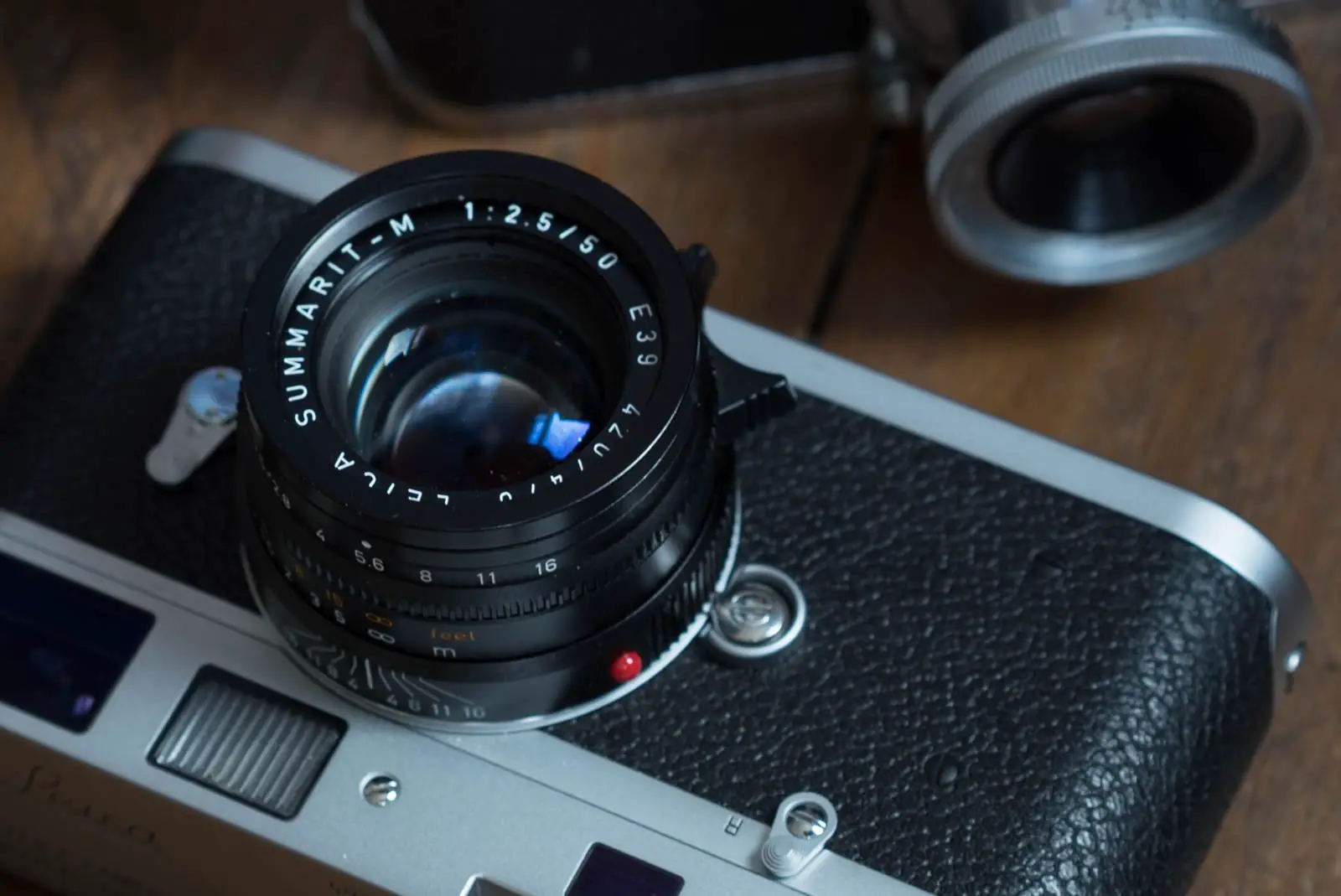 The Leica 50mm f/2.5 Summarit-M - 35mmc