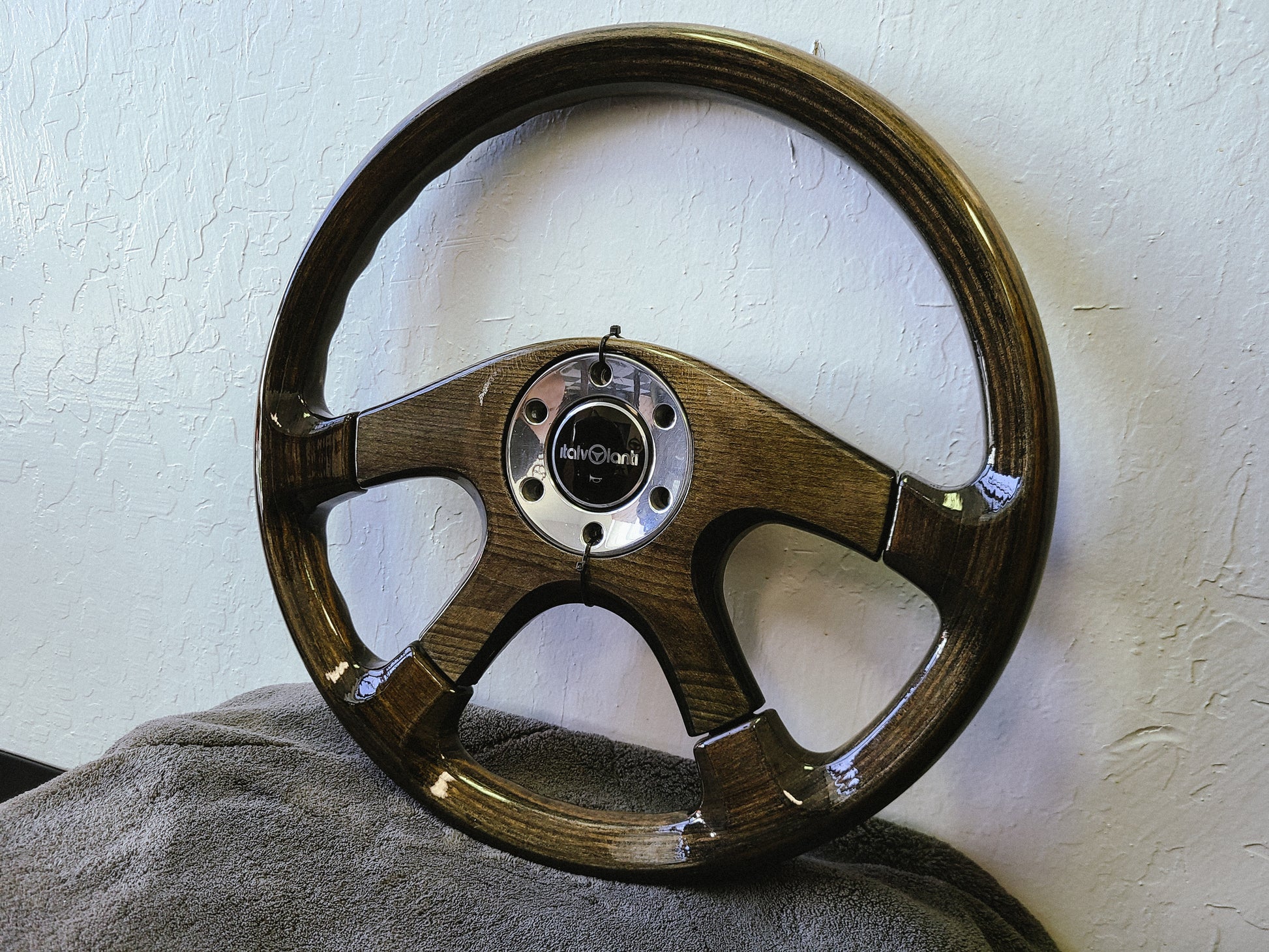 Italvolanti 4 spoke 365mm wood steering wheel – sevenspeedshop