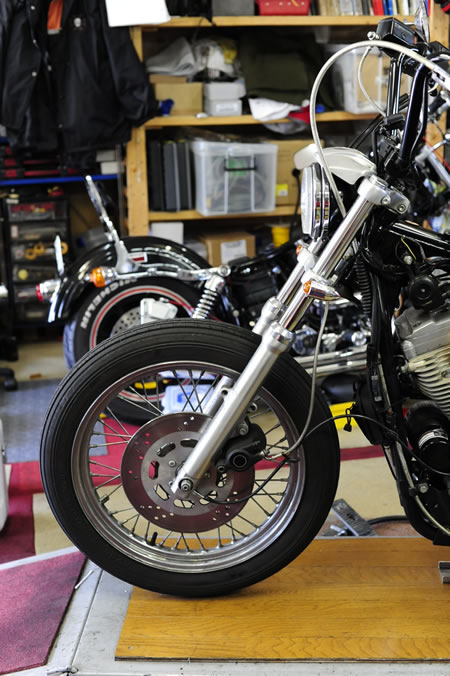 ハーレー純正 '93モデル XLH883前後ホイール＆タイヤ 送料込み