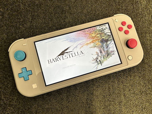 Switch Liteのボディを透明にしたかったので，分解して交換してみた