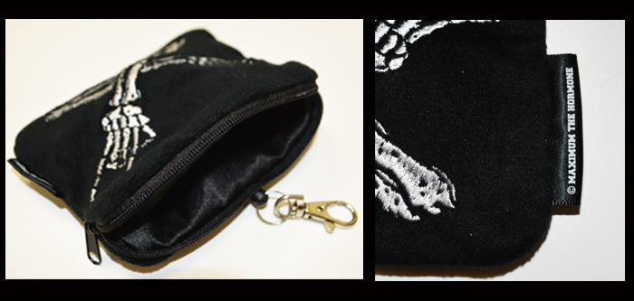 伸びる！メタルポーズ パスポーチ | 歴代GOODSライブラリー