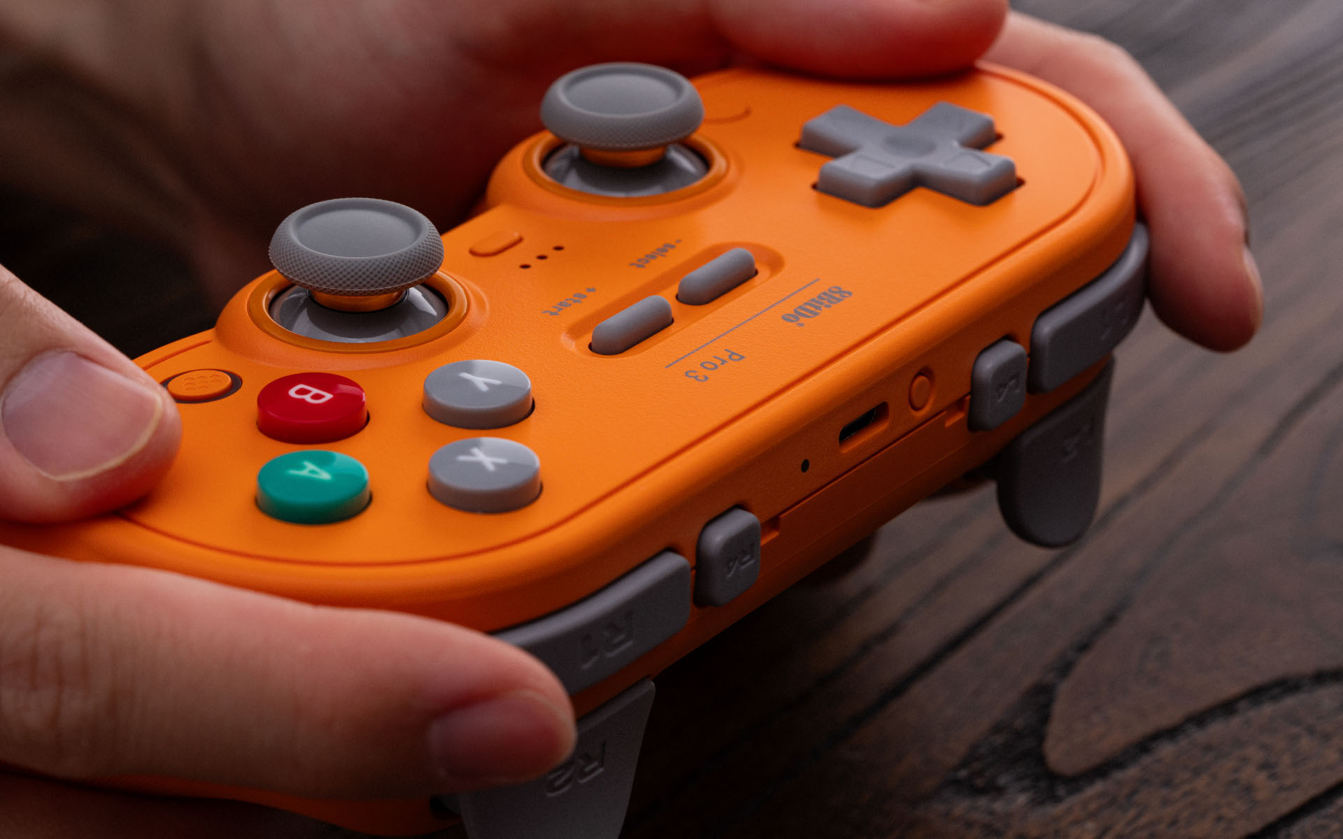 Pro 3 Bluetooth Gamepad | 8BitDo