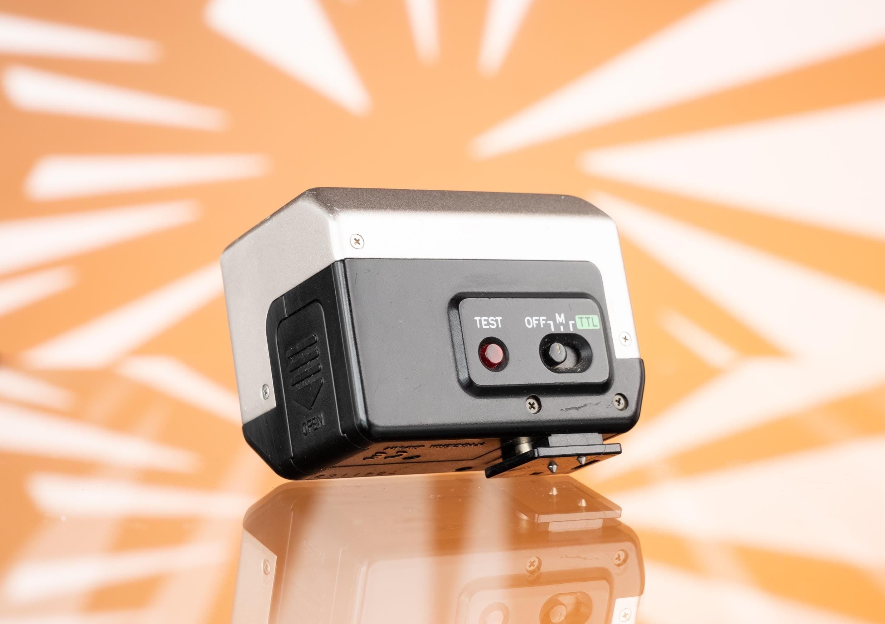 Contax TLA 200 Flash – Coastal Film Lab