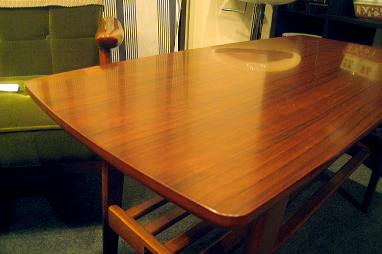 カリモク60 リビングテーブル小（ムテニエ） | collect