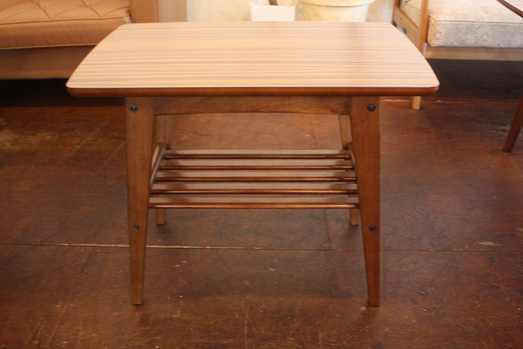 カリモク60 サイドテーブル（ウォールナット） | collect