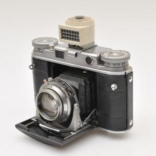 Voigtländer Vito III with Ultron 2.0/50mm - Collectcamera