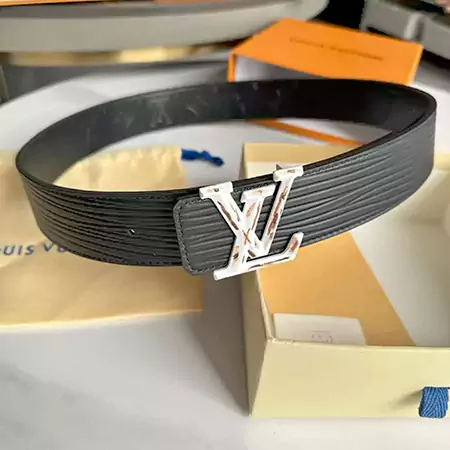 LV イニシャル ベルト 大人 可愛い 40MM 黒 ブラック メンズベルト