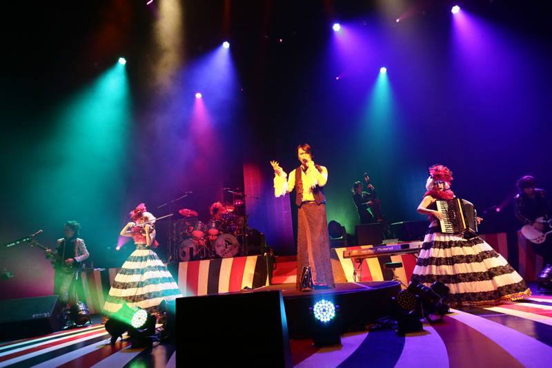 BUCK-TICK〈TOUR2014 或いはアナーキー〉がNHKホールでファイナル