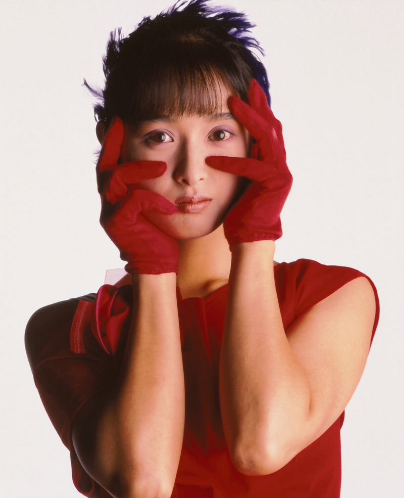 国生さゆり、デビュー30周年記念の完全生産限定盤『ゴールデン