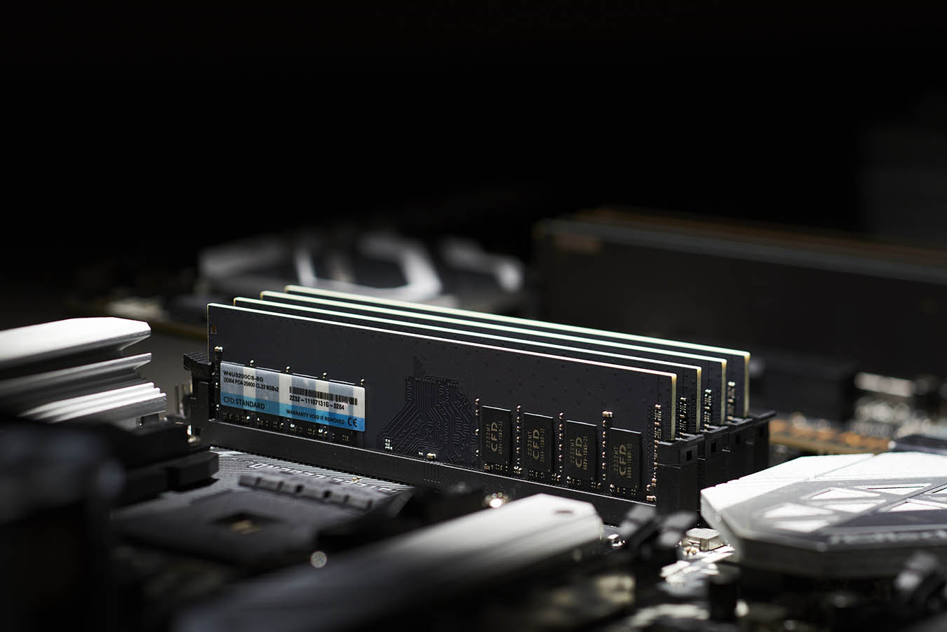 W4U2666CS-16G | CFD Standard DDR4-2666 デスクトップ用メモリ 2枚組