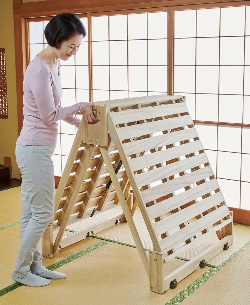 通販生活®畳める桐ベッド『桐優』｜【公式】カタログハウスの通販サイト