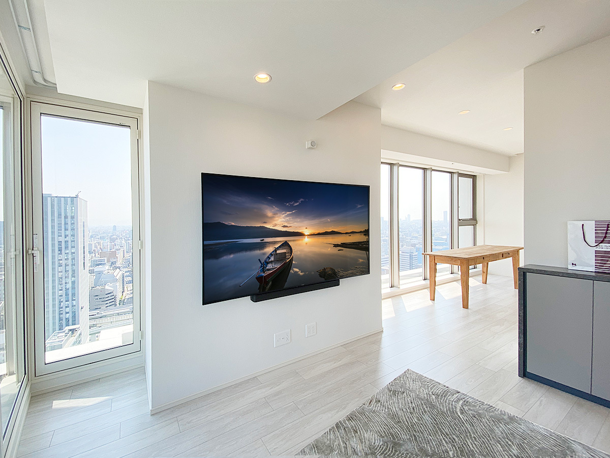 大阪市のマンションで75インチ大型液晶テレビ(KJ-75X8000H)とサウンド