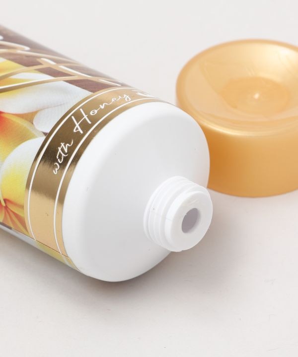 HD様 送料込 アイナハンドクリーム ココナッツ アイナボディー