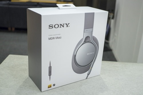 新リファレンスヘッドホン「MDR-1AM2」展示してます。。。 | 店長の