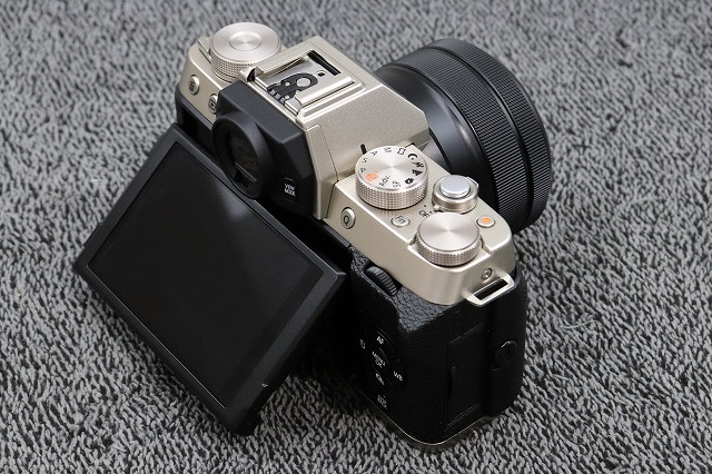 作例付き】フジフイルム X-T100 使用レビュー