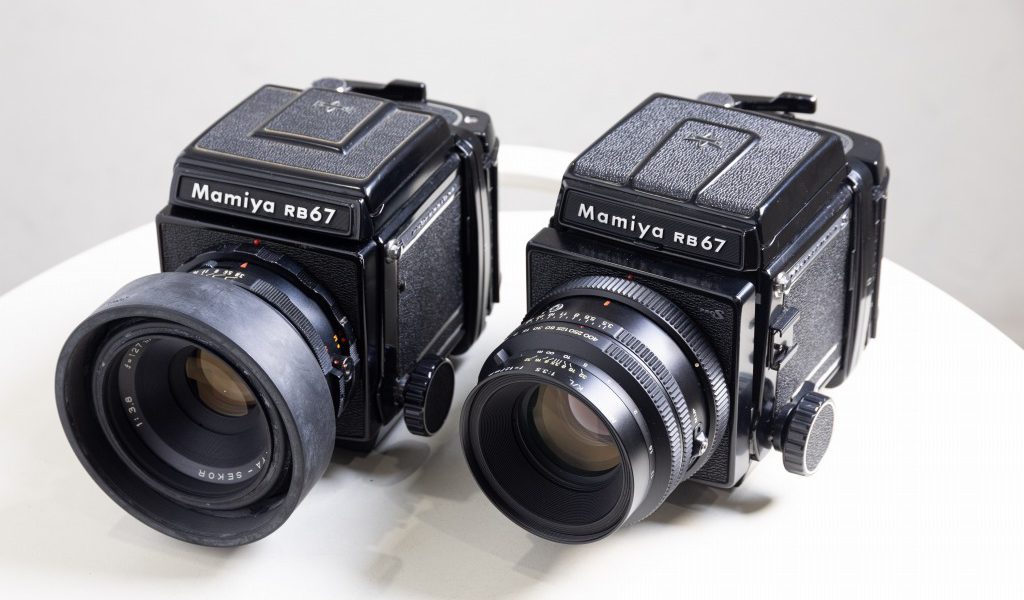 マミヤPROFESSIONAL S 中判フィルムカメラ デジタルで蘇るマミヤ