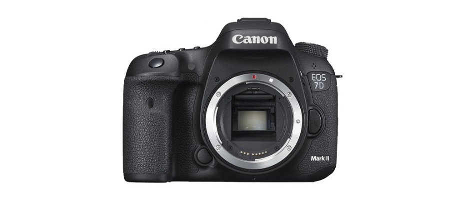 Canon - EOS 7D Mark II