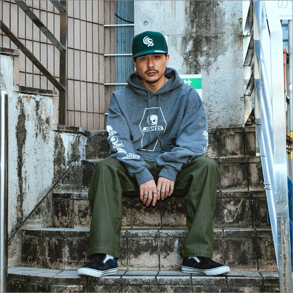 SKULLSKATES パーカー