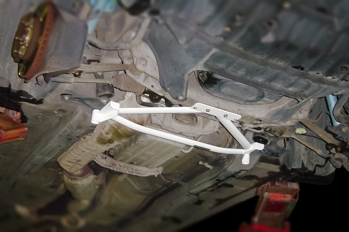 トヨタ マークII/チェイサー/クレスタ（JZX90/JZX100）ロワアームバー