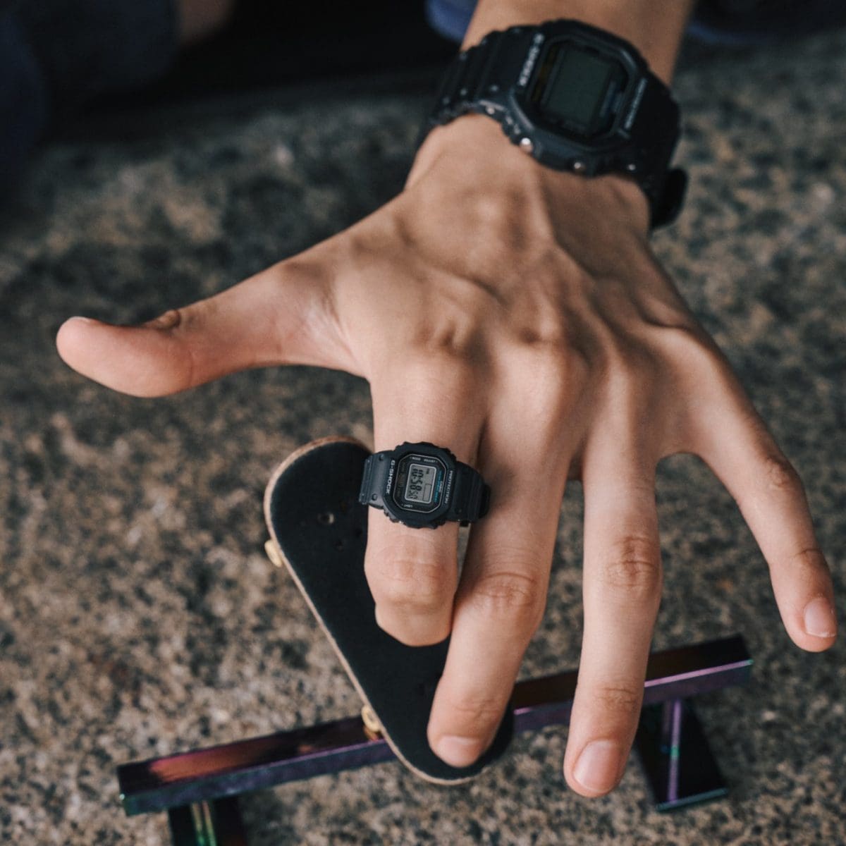 DWN-5600-1JR | CASIO