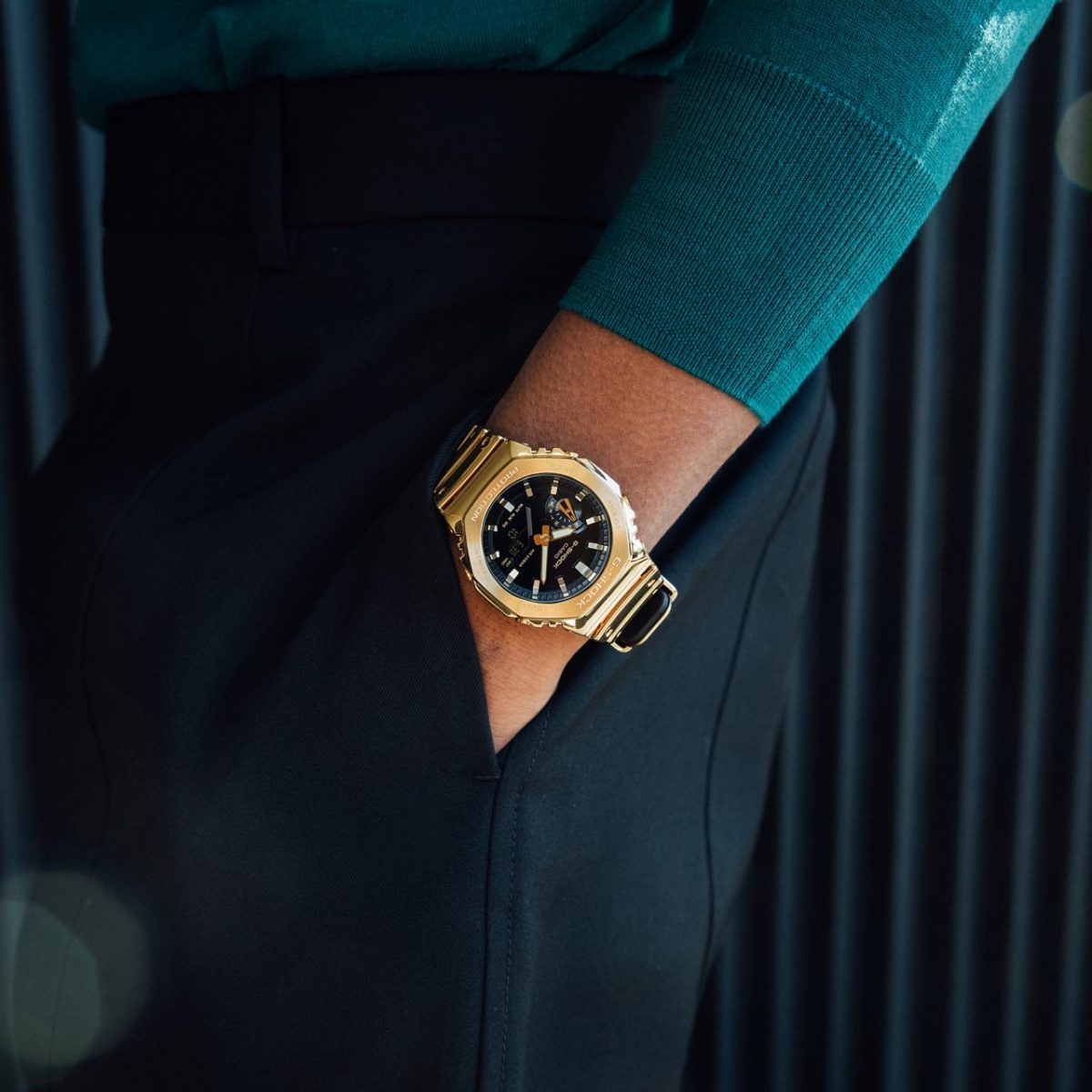 GM2100YMG-9A | Gold Watch with Silicone Watch Band | Casio