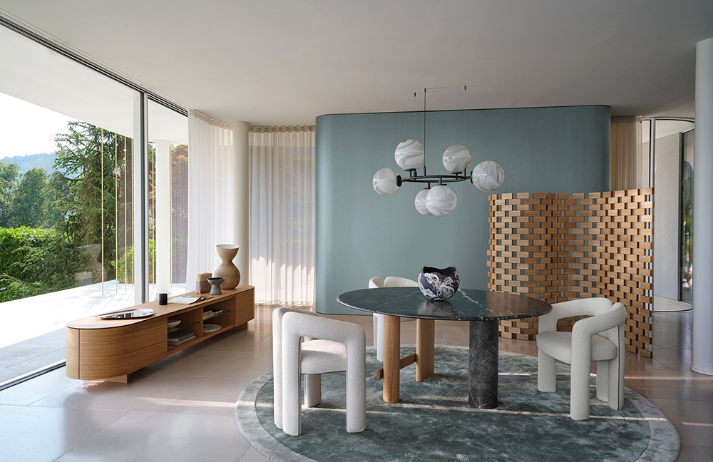 559 SENGU TABLE（セングウ テーブル） Cassina | カッシーナ・イクスシー