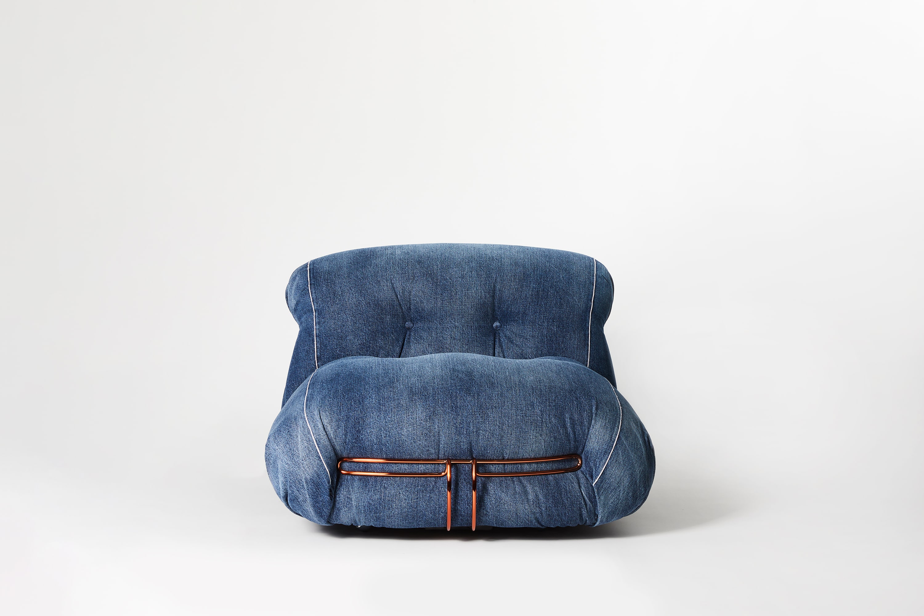 Soriana armchair Denim crafted by Roy Roger's® | Cassina
