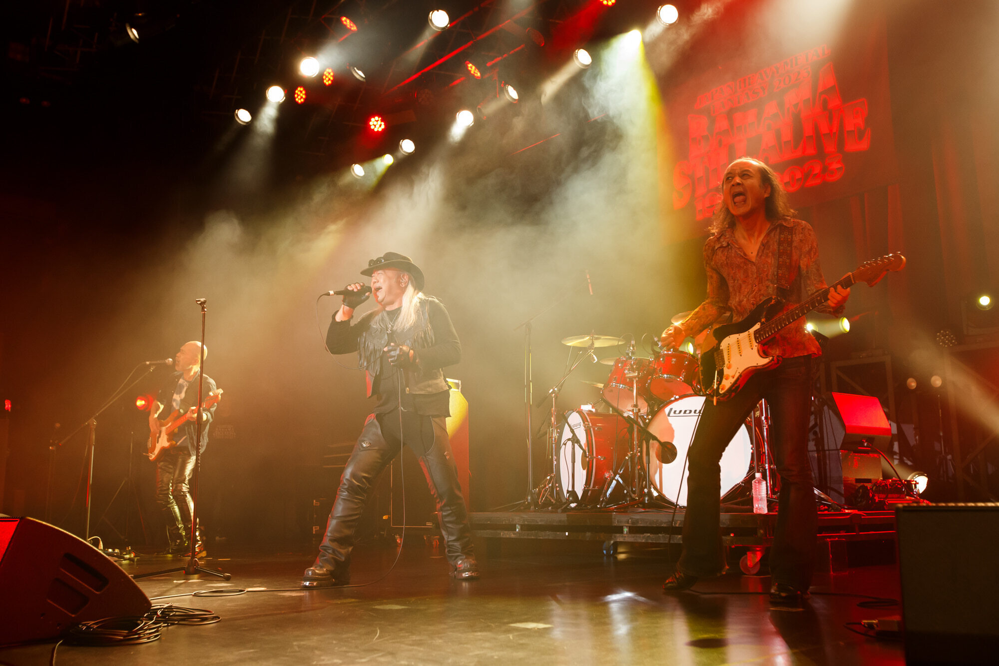 日本のハードロック/ヘヴィメタルバンドのレジェンドが大阪に集結した