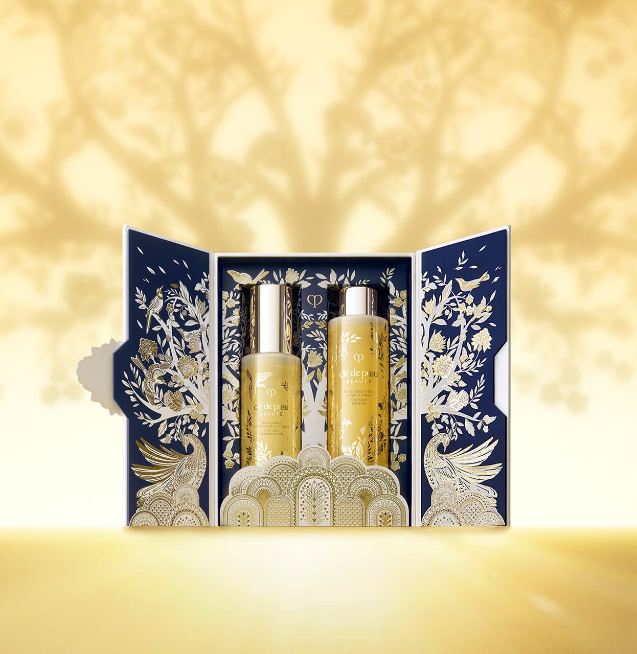 ラディアンスギフト 2026 | クレ・ド・ポー ボーテ公式サイト