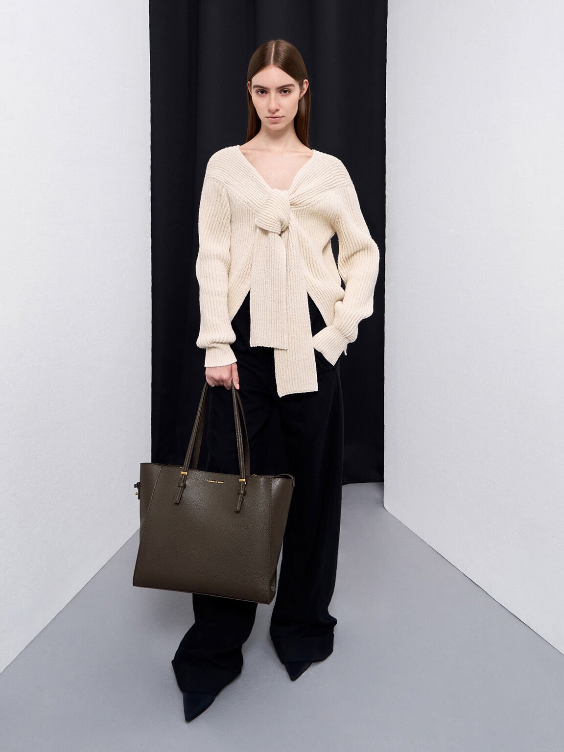 Sansa サンサ クラシックダブルハンドルトートバッグ - ダークモス