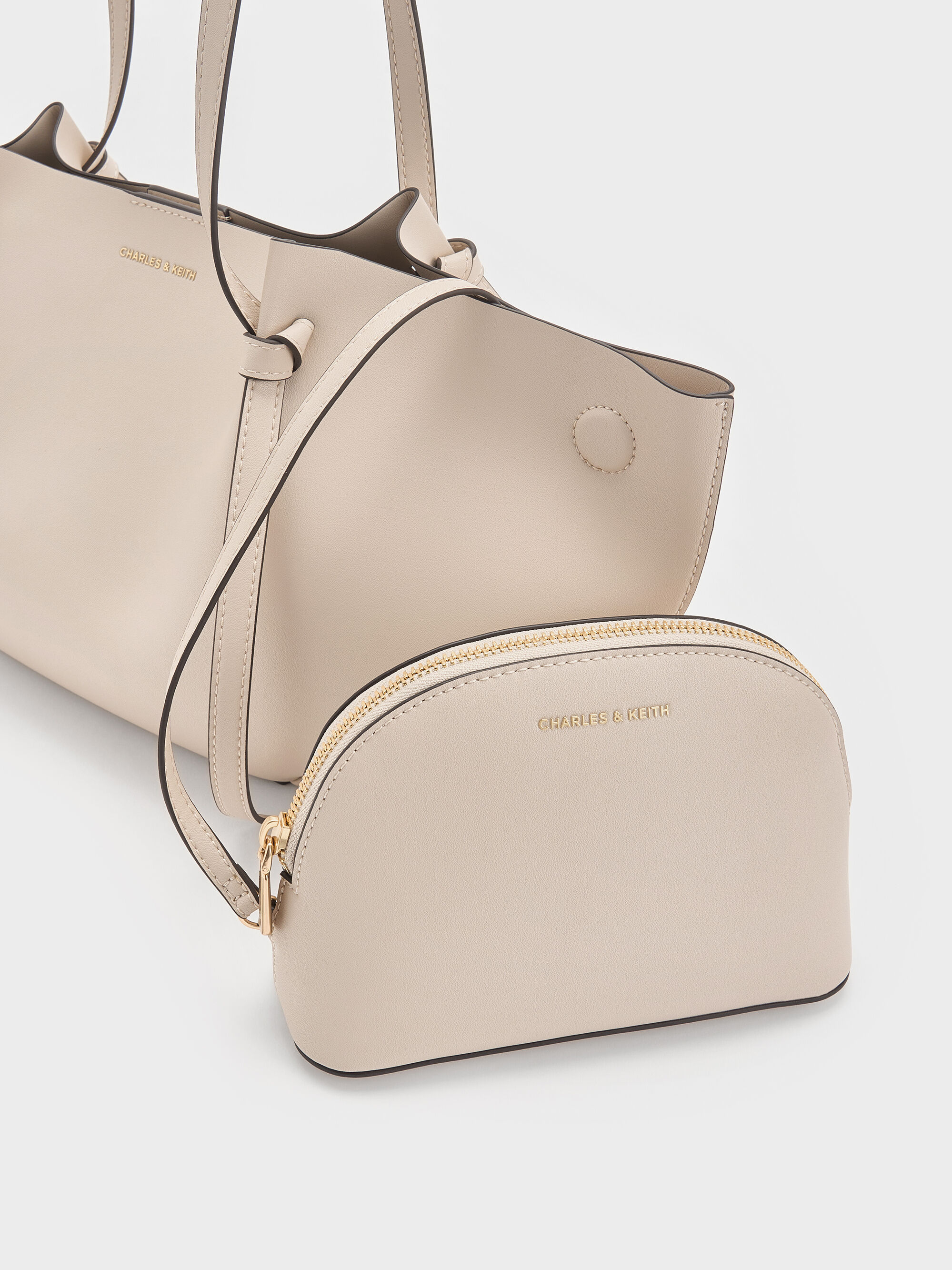 Calla カルラ トートバッグ - オーツ | CHARLES & KEITH (チャールズ