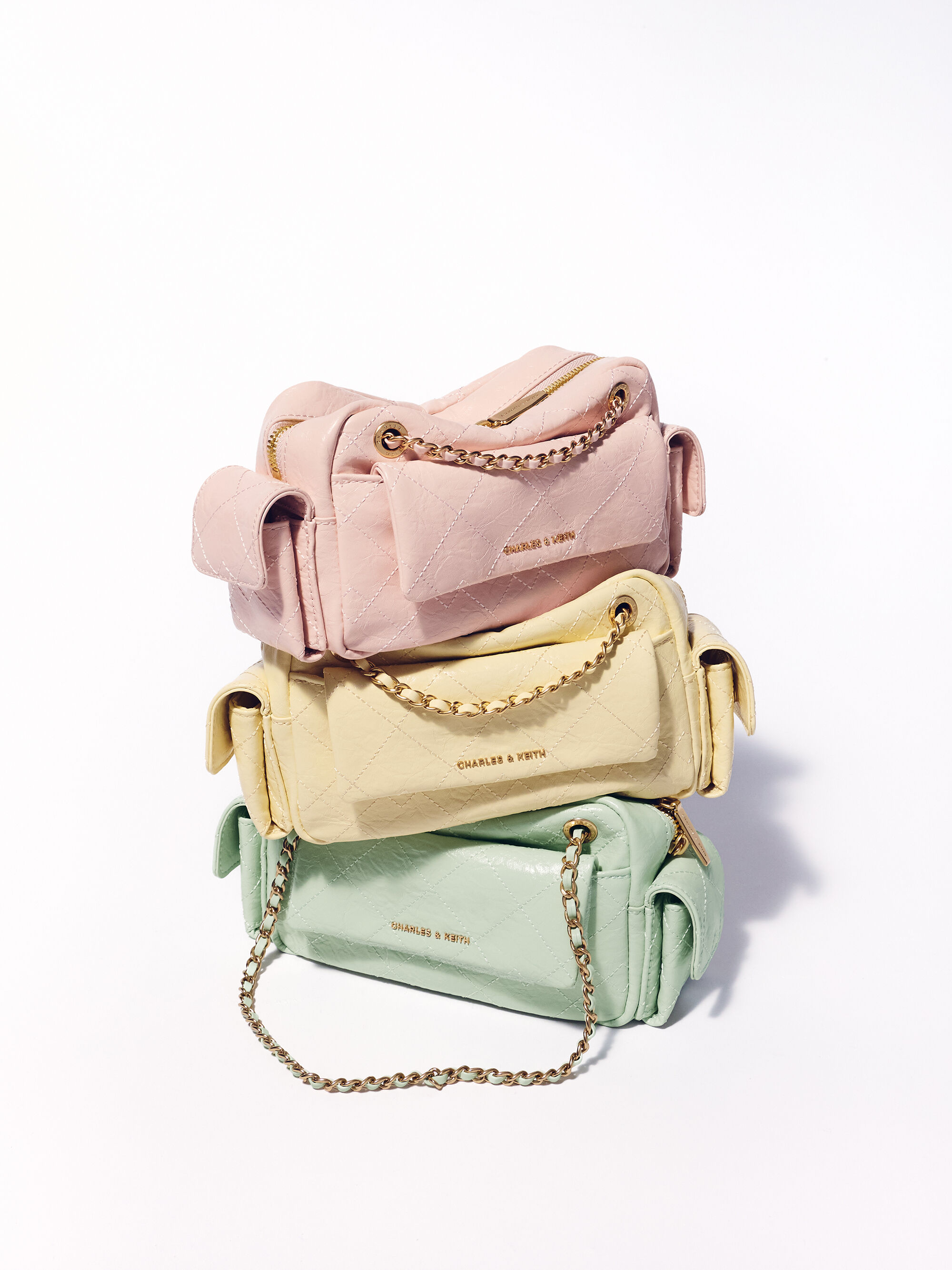 Duo ドゥオ キルトクロスボディーバッグ - ソフトピンク | CHARLES